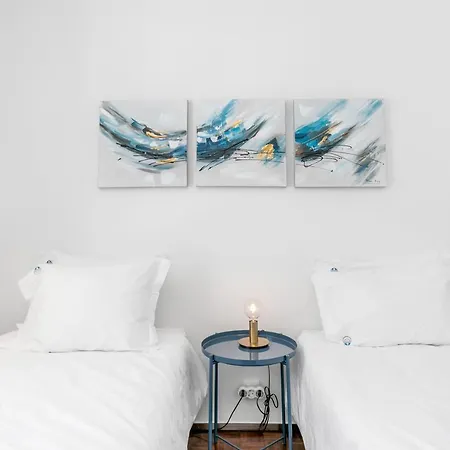 Apartamento Shell Apartment, Walking To And Center Lagos